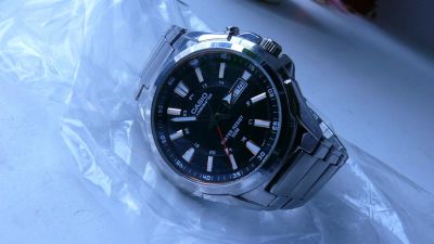 Лот: 10420080. Фото: 1. часы наручные CASIO MTP-E200D-1AV. Оригинальные наручные часы