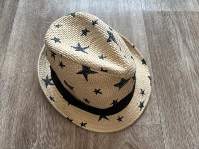 Лот: 25882136. Фото: 1. Пляжная шляпа Mothercare 3-6 лет. Головные уборы
