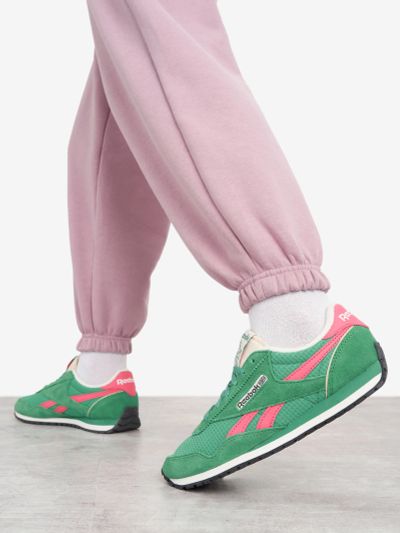 Лот: 25583418. Фото: 1. Кроссовки женские Reebok Classic... Другое (одежда, обувь, галантерея)