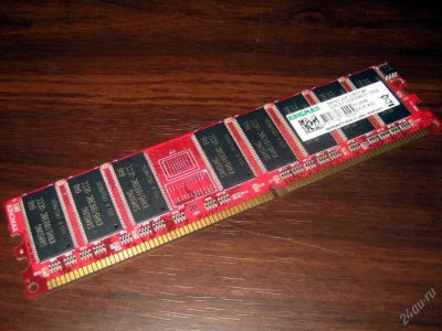 Лот: 118134. Фото: 1. DDR-400 PC3200 512 Mb Kingmax. Оперативная память