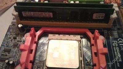 Лот: 1862892. Фото: 1. Материнская плата Gigabyte с процем... Материнские платы