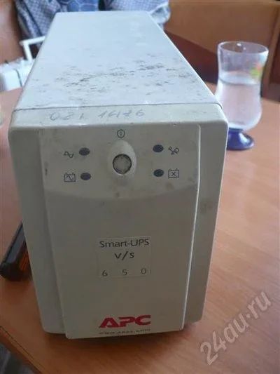 Лот: 312586. Фото: 1. продам бесперебойник ИБП APC Smart-Ups... ИБП, аккумуляторы для ИБП