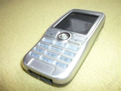 Лот: 2204818. Фото: 1. Сотовый телефон Sony Ericsson... Кнопочные мобильные телефоны