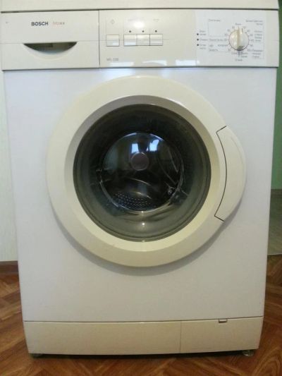 Лот: 3116354. Фото: 1. Стиральная машинка Bosch Maxx... Стиральные машины