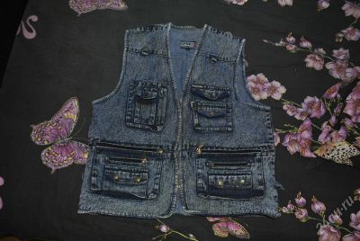 Лот: 2079017. Фото: 1. Жилетка джинсовая очень много... Другое (мужская одежда)