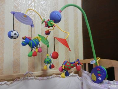 Лот: 6703700. Фото: 1. мобиль с пультом ду TinyLove. Музыкальные