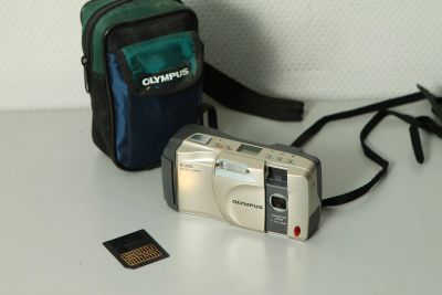 Лот: 11841908. Фото: 1. Olympus, D-320L Digital Camera... Цифровые компактные