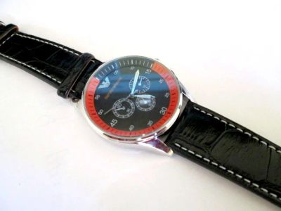 Лот: 5149008. Фото: 1. Emporio Armani Classic AR0101. Другие наручные часы