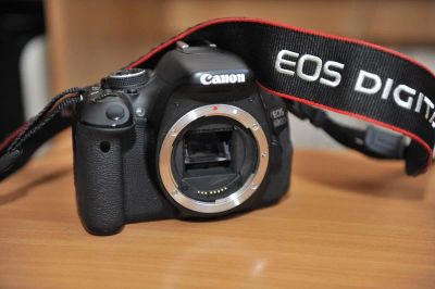 Лот: 5505480. Фото: 1. Canon 600D+18-55 Kit+Samyang 8mm... Цифровые зеркальные