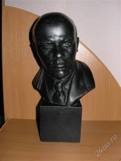 Лот: 1059005. Фото: 1. Скульптура "В.И.Ленин. Скульптуры