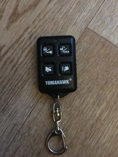 Лот: 15760549. Фото: 1. Брелок Tomahawk 9010, 950. Новый... Автомобильные сигнализации