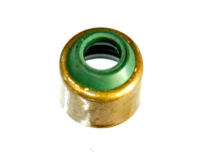 Лот: 21365086. Фото: 1. Колпачок маслосъёмный YAMAHA 4TV-12119-00-00. Запчасти для лодок, катеров, лодочных моторов