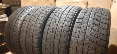 Лот: 18165471. Фото: 1. 215/45R17 87S Bridgestone Blizzak... Шины