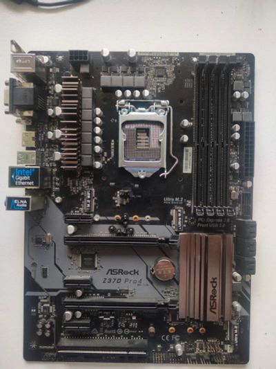 Лот: 19619094. Фото: 1. Материнская плата ASRock Z370... Материнские платы
