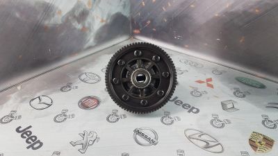 Лот: 23585726. Фото: 1. Дифференциал Nissan Wingroad QG18DE... Трансмиссия