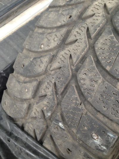 Лот: 10367011. Фото: 1. Шины зимние шипы, Bridgestone... Шины