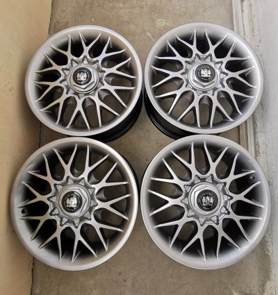 Лот: 17678098. Фото: 1. Диски R16 Advan Gewalt. Диски