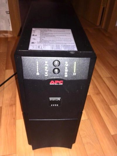 Лот: 10193790. Фото: 1. APC Smart UPS 2200. ИБП, аккумуляторы для ИБП