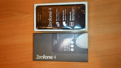 Лот: 4990542. Фото: 1. Asus Zenfone 4. Смартфоны