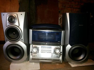 Лот: 3842328. Фото: 1. Продам отличную аккустику Aiwa... Активные акустические системы