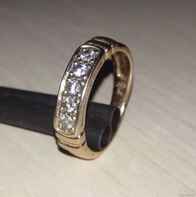 Лот: 15093656. Фото: 1. Золотое кольцо с бриллиантами. Кольца, перстни