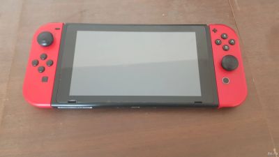 Лот: 13710879. Фото: 1. Игровая приставка Nintendo Switch. Игровые приставки, консоли
