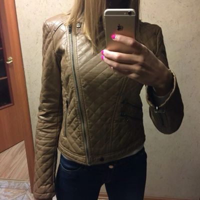 Лот: 6966738. Фото: 1. Куртка. Верхняя одежда
