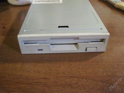 Лот: 1016205. Фото: 1. Дисковод 3,5" Panasonic. Приводы CD, DVD, BR, FDD