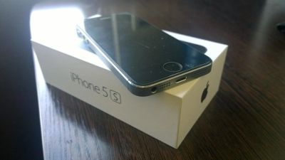 Лот: 9437001. Фото: 1. iPhone 5s 16gb РСТ на гарантии... Смартфоны