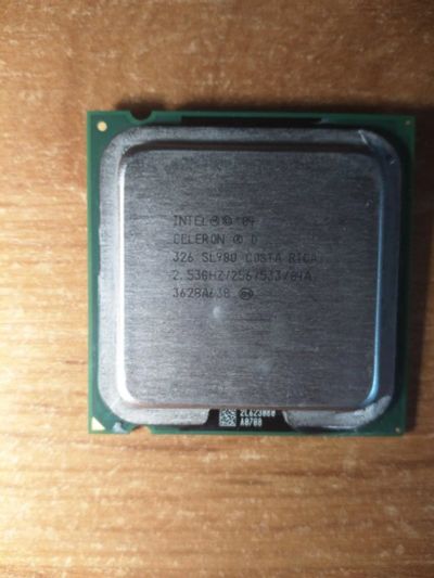 Лот: 15026164. Фото: 1. Процессор Celeron D 326. Процессоры