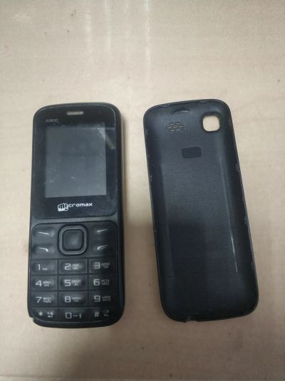 Лот: 19465585. Фото: 1. №1660 micromax x1800. Кнопочные мобильные телефоны
