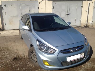 Лот: 4599316. Фото: 1. Hyundai Solaris 2011 года, 1.6... Автомобили