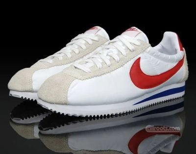 Лот: 6277215. Фото: 1. кроссовки Nike Cortez светлые. Кеды, кроссовки, слипоны