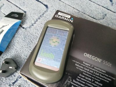 Лот: 11371637. Фото: 1. Garmin Oregon 550t +зарядка+велокрепление. GPS-навигаторы