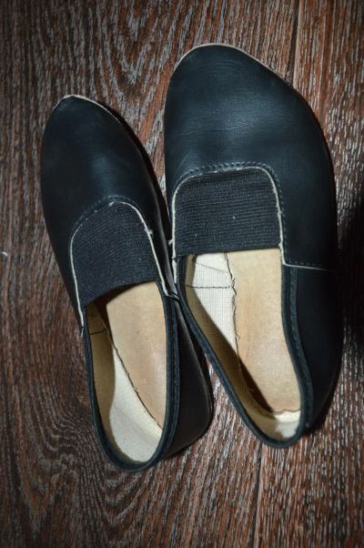 Лот: 10878689. Фото: 1. чешки черные, или обмен. Другое (обувь)