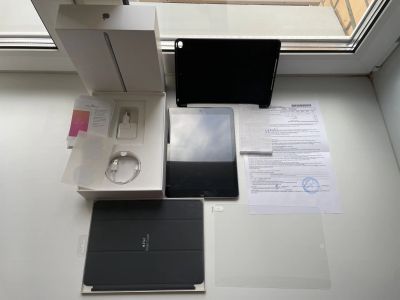 Лот: 23699076. Фото: 1. iPad 128gb Space Gray (6th Gen... Планшеты