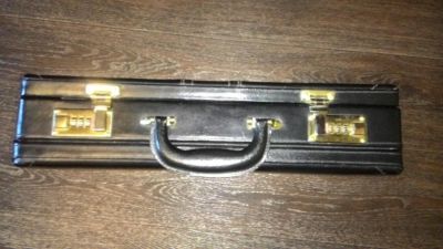 Лот: 9794596. Фото: 1. Дипломат кейс кожаный Chivago... Чемоданы и сумки дорожные
