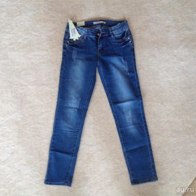 Лот: 9280851. Фото: 1. Новые укороченные джинсы р.27... Джинсы