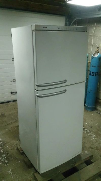 Лот: 9212793. Фото: 1. Холодильник Bosh. Холодильники, морозильные камеры