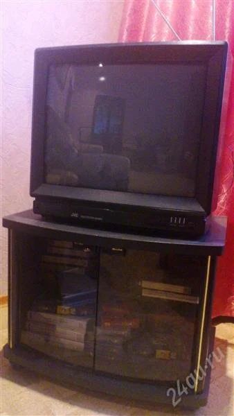 Лот: 1992644. Фото: 1. Телевизор JVC с тумбой (в подарок... Телевизоры