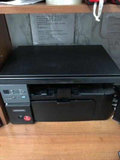 Лот: 10996903. Фото: 1. Продам принтер HP LaserJet m1132... МФУ и копировальные аппараты