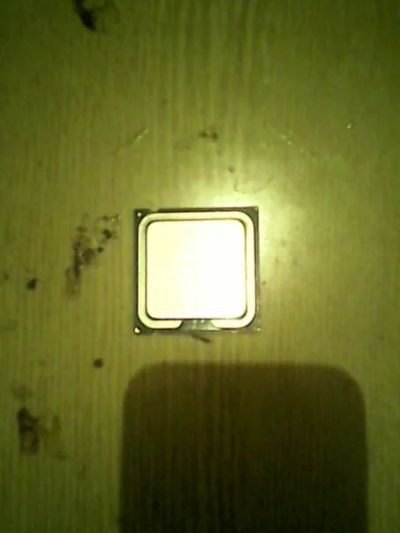 Лот: 6673339. Фото: 1. Проц dual-core e2200. Процессоры