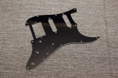 Лот: 14931537. Фото: 1. Пикгард для Fender Stratocaster. Аксессуары, комплектующие