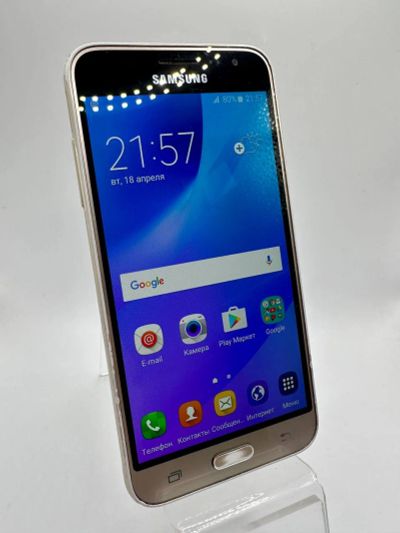 Лот: 20261903. Фото: 1. Смартфон Samsung Galaxy J3 (33450... Смартфоны