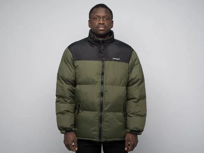 Лот: 21374317. Фото: 1. Куртка зимняя CarHartt. Верхняя одежда