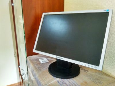 Лот: 14321911. Фото: 1. Монитор Samsung Syncmaster 920NW... ЖК-мониторы