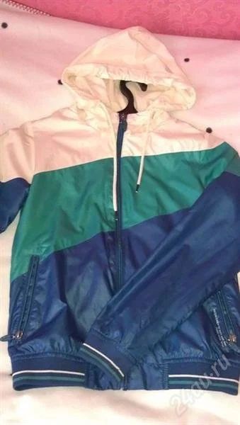 Лот: 2611652. Фото: 1. Толстовка Pull&Bear. Верхняя одежда