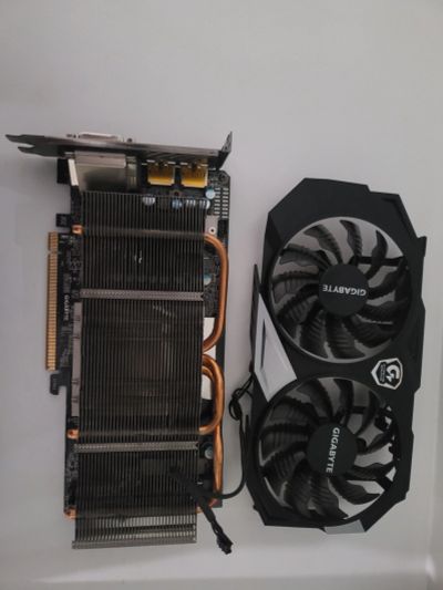 Лот: 18662820. Фото: 1. Gigabyte AMD Radeon rx580 4gb... Видеокарты