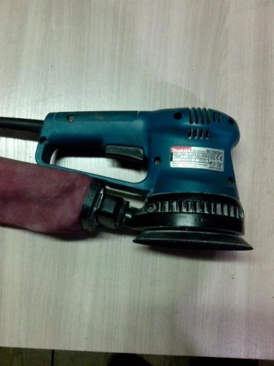 Лот: 4945795. Фото: 1. Шлифовальная машинка Makita BO5021. Электроинструмент