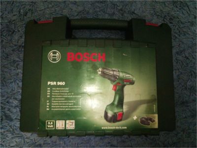 Лот: 11587867. Фото: 1. Дрель-шуруповерт BOSCH PSR 960. Электроинструмент
